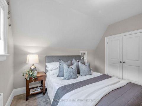 Photo 22 at 146 Glenvale Boulevard, Leaside, Toronto