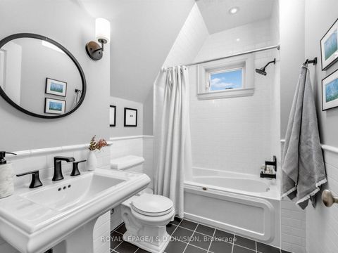 Photo 25 at 146 Glenvale Boulevard, Leaside, Toronto