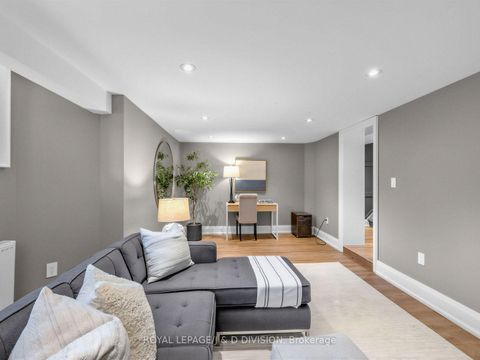 Photo 29 at 146 Glenvale Boulevard, Leaside, Toronto