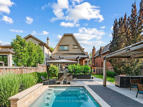 Photo 38 at 146 Glenvale Boulevard, Leaside, Toronto