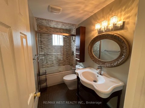 Photo 9 at 568 Dufferin Street, Little Portugal, Toronto