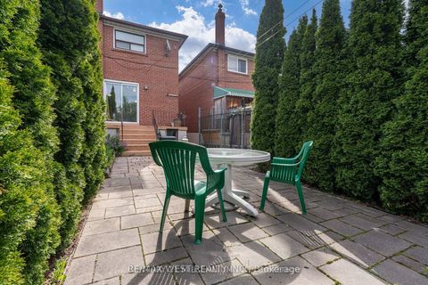 Photo 16 at 568 Dufferin Street, Little Portugal, Toronto