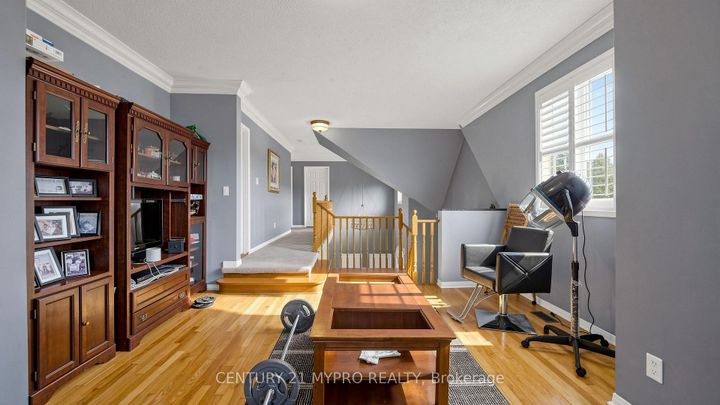 Photo 26 at 12 Sergio Marchi Street, CFB, Toronto