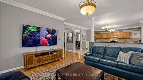 Photo 6 at 12 Sergio Marchi Street, CFB, Toronto
