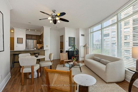 Photo 13 at 802 - 8 Scollard Street, Annex, Toronto