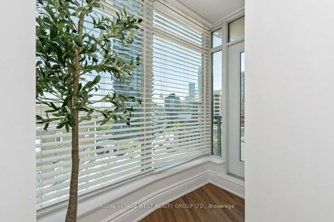 Photo 19 at 802 - 8 Scollard Street, Annex, Toronto