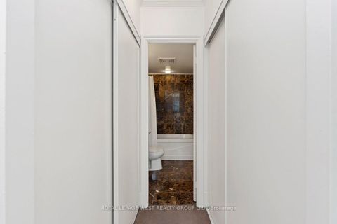Photo 28 at 802 - 8 Scollard Street, Annex, Toronto