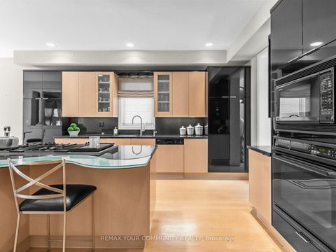 Photo 19 at 477 Old Orchard Grove, Nortown, Toronto