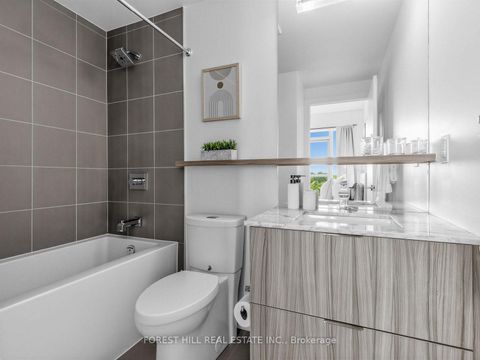 Photo 8 at 313 - 6 Parkwood Avenue, Forest Hill South, Toronto