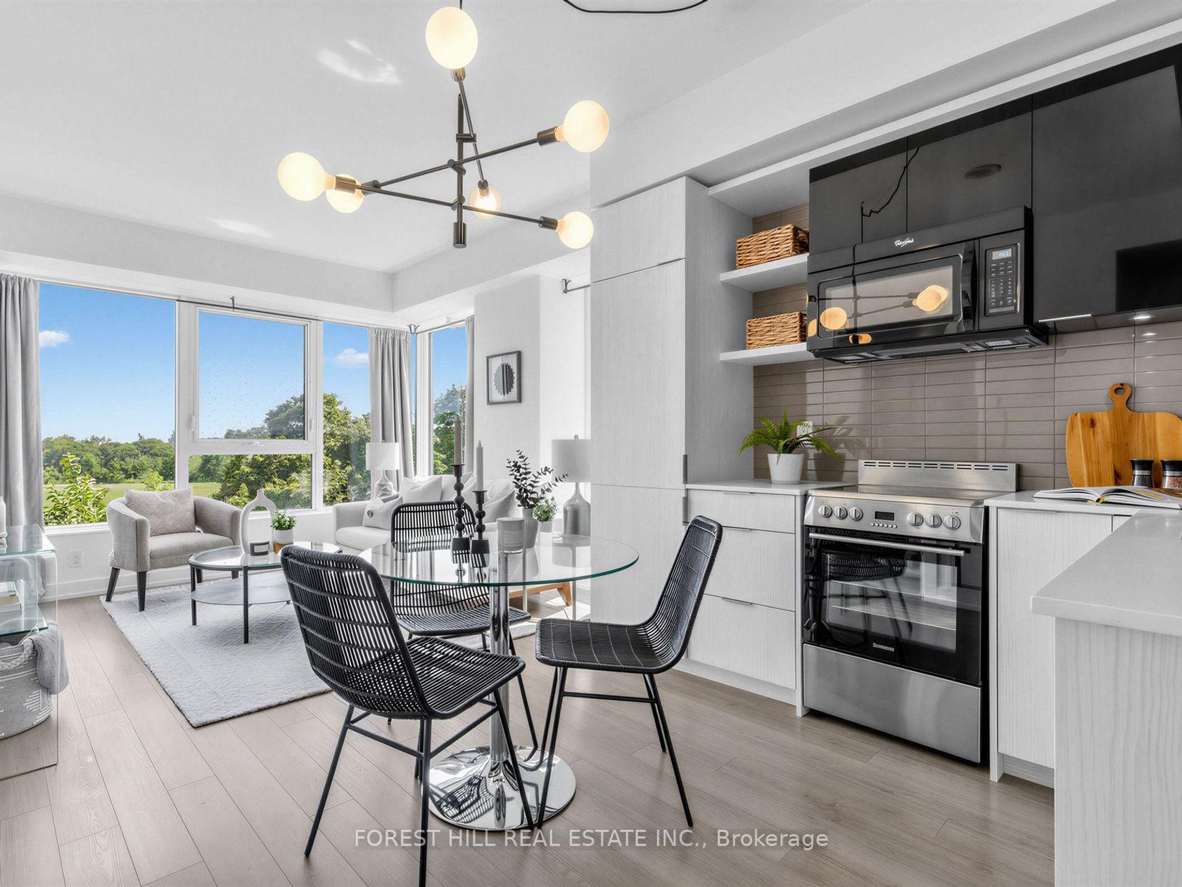 313 - 6 Parkwood Avenue, Forest Hill South, Toronto 