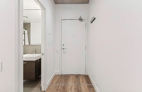 Photo 6 at 207 - 318 King Street E, Moss Park, Toronto