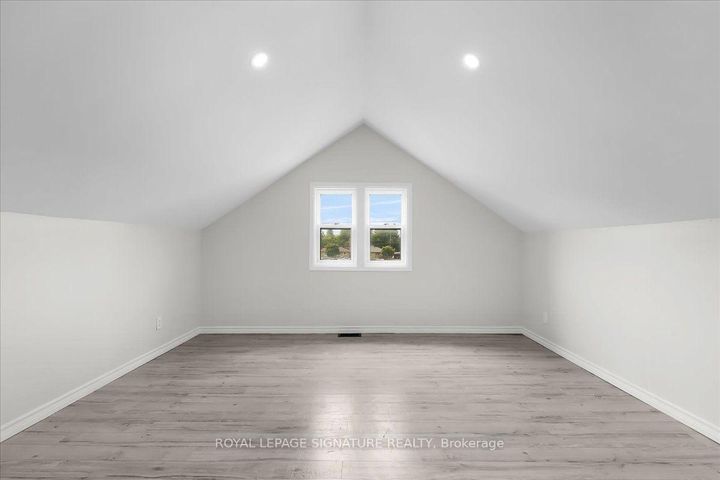 Photo 15 at 195 Park Road S, Vanier, Oshawa