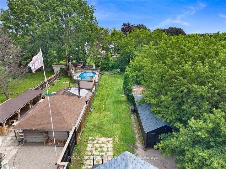 Photo 31 at 195 Park Road S, Vanier, Oshawa