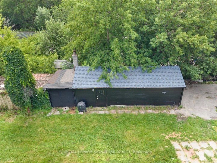 Photo 32 at 195 Park Road S, Vanier, Oshawa