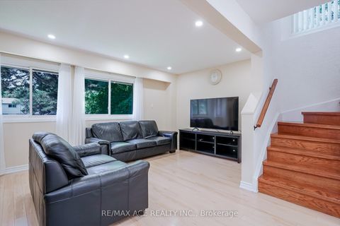 Photo 10 at 94 - 371 Orton Park Road, Morningside, Toronto