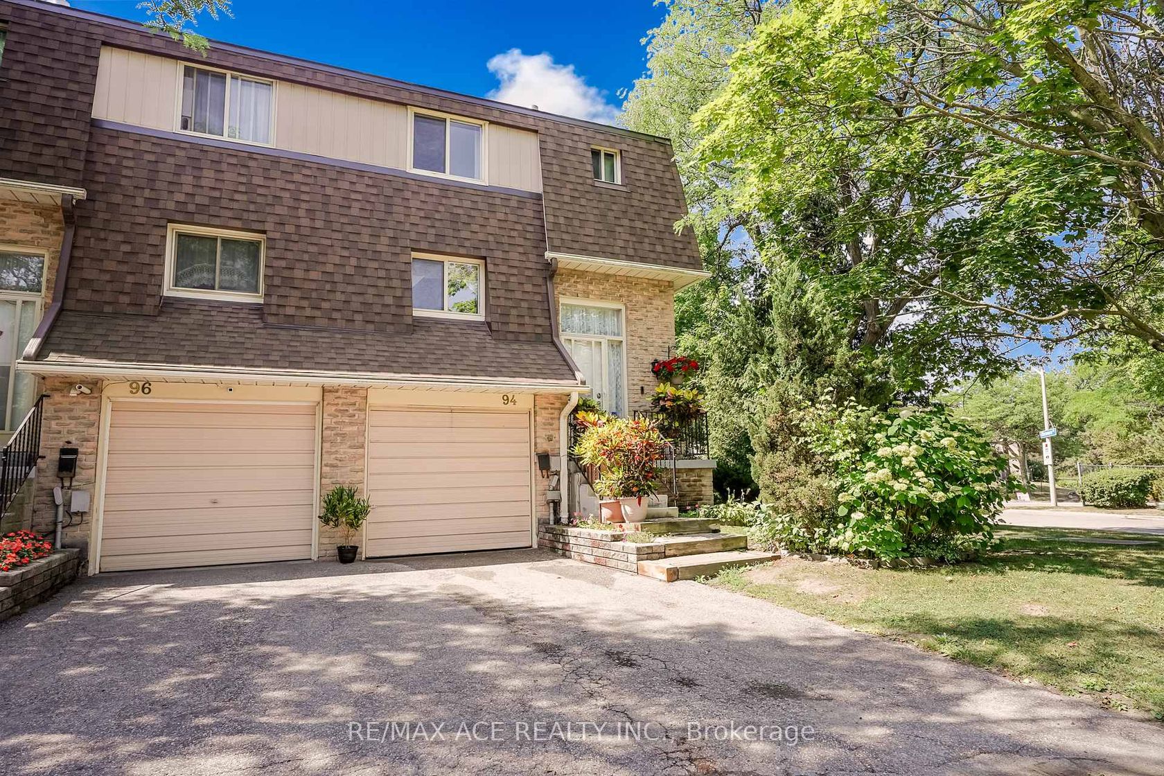 94 - 371 Orton Park Road, Morningside, Toronto 