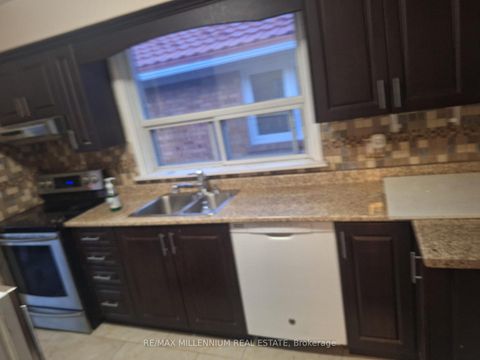 Photo 3 at 5 Brewton Road, Woburn, Toronto