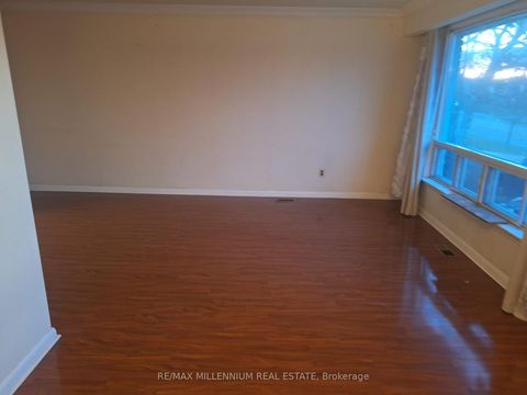 Photo 4 at 5 Brewton Road, Woburn, Toronto