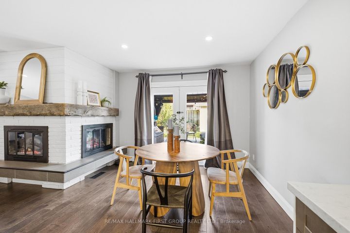 Photo 13 at 1896 New Street, Amberlea, Pickering