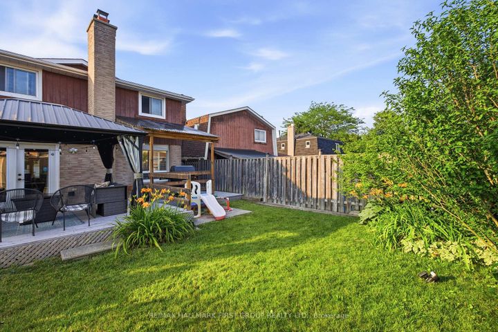 Photo 45 at 1896 New Street, Amberlea, Pickering