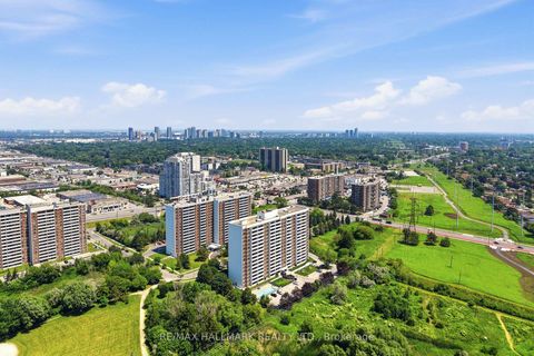 Photo 26 at 615 - 101 Prudential Drive, Dorset Park, Toronto