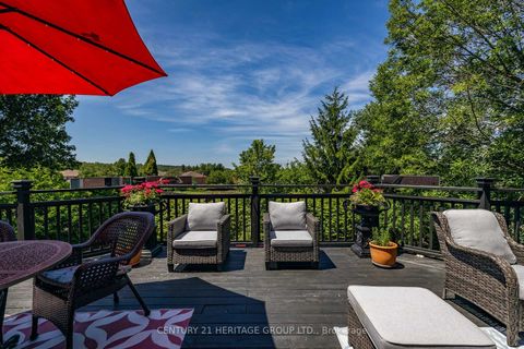 Photo 29 at 366 Amberlee Court, Glenway Estates, Newmarket
