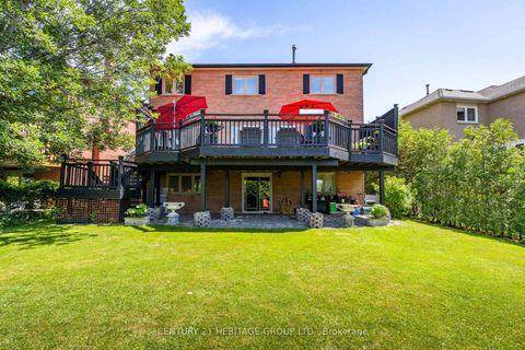 Photo 36 at 366 Amberlee Court, Glenway Estates, Newmarket