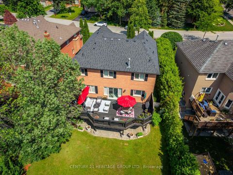 Photo 39 at 366 Amberlee Court, Glenway Estates, Newmarket