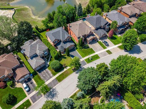 Photo 40 at 366 Amberlee Court, Glenway Estates, Newmarket