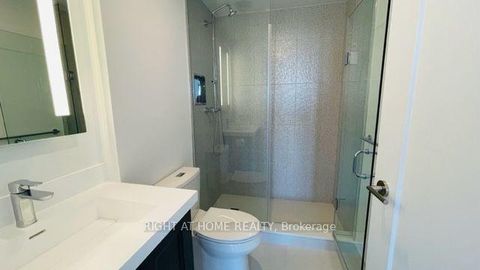 Photo 13 at 1531 - 20 Inn On The Park Drive, Don Mills, Toronto