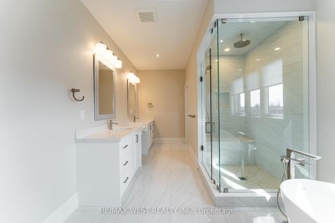 Photo 38 at 119 Jay Street, Maple Leaf, Toronto