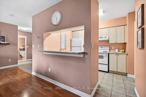 Photo 11 at 412 - 2088 Lawrence Avenue W, Weston, Toronto