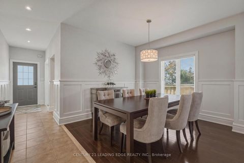 Photo 15 at 8 Haverhill Terrace, Bayview Wellington, Aurora