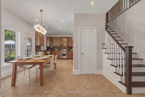 Photo 22 at 8 Haverhill Terrace, Bayview Wellington, Aurora