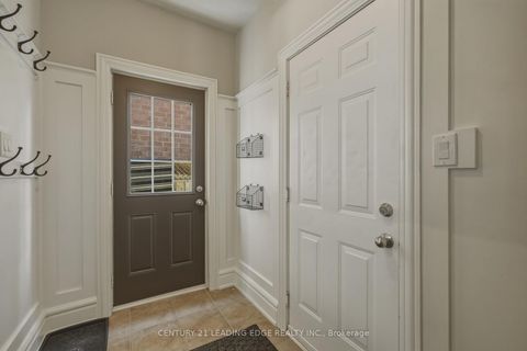 Photo 40 at 8 Haverhill Terrace, Bayview Wellington, Aurora