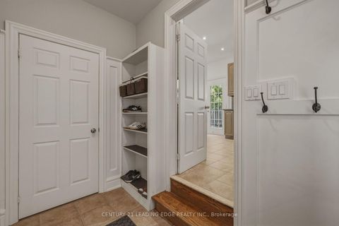 Photo 41 at 8 Haverhill Terrace, Bayview Wellington, Aurora
