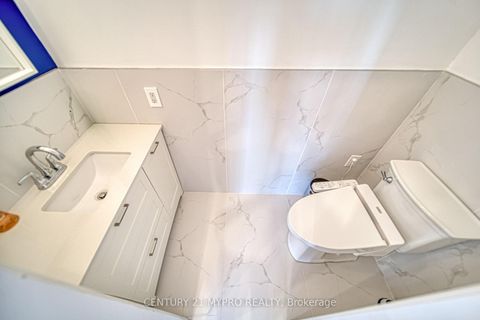 Photo 15 at 98 Leyburn Avenue, Westbrook, Richmond Hill