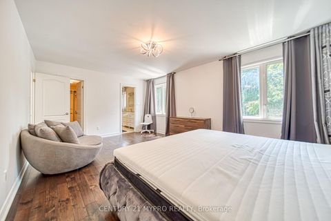 Photo 21 at 98 Leyburn Avenue, Westbrook, Richmond Hill