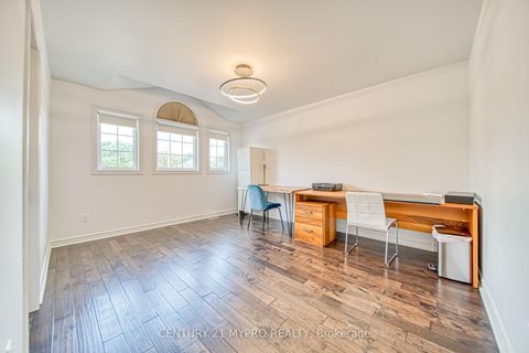 Photo 26 at 98 Leyburn Avenue, Westbrook, Richmond Hill