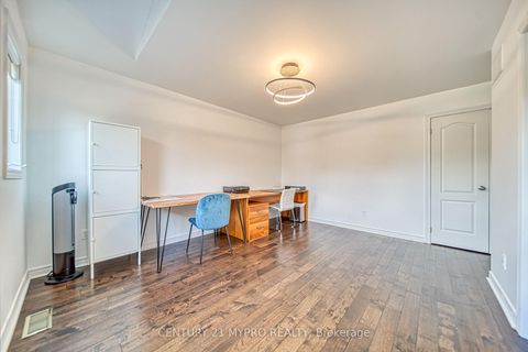 Photo 27 at 98 Leyburn Avenue, Westbrook, Richmond Hill