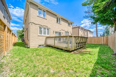 Photo 31 at 98 Leyburn Avenue, Westbrook, Richmond Hill