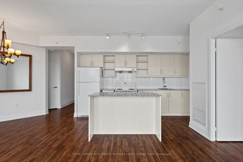Photo 12 at 913 - 160 Vanderhoof Avenue, Thorncliffe Park, Toronto