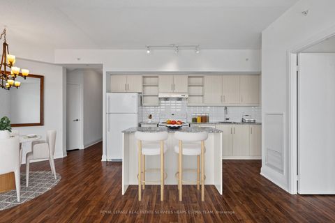 Photo 13 at 913 - 160 Vanderhoof Avenue, Thorncliffe Park, Toronto