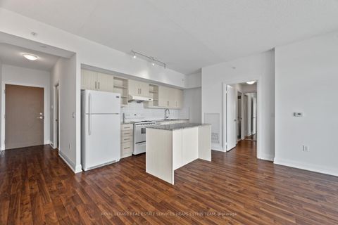 Photo 14 at 913 - 160 Vanderhoof Avenue, Thorncliffe Park, Toronto