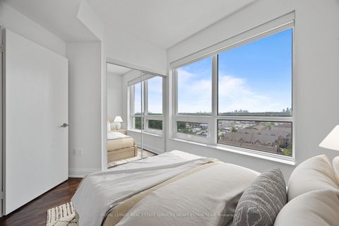 Photo 25 at 913 - 160 Vanderhoof Avenue, Thorncliffe Park, Toronto