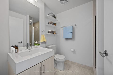 Photo 29 at 913 - 160 Vanderhoof Avenue, Thorncliffe Park, Toronto