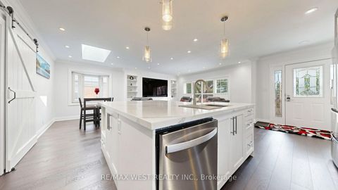 Photo 14 at 555 McCowan Road, Bendale, Toronto