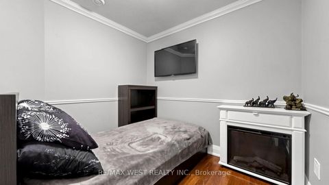 Photo 36 at 555 McCowan Road, Bendale, Toronto