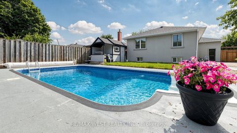Photo 42 at 555 McCowan Road, Bendale, Toronto