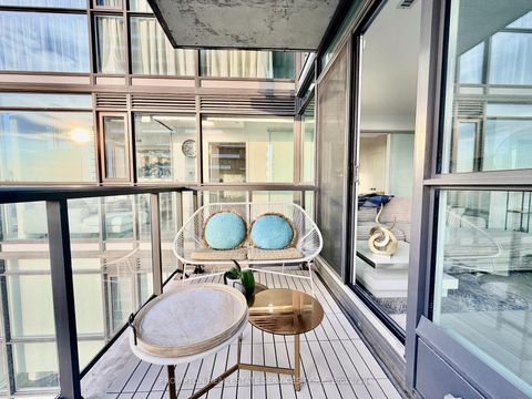Photo 6 at 3004 - 290 ADELAIDE Street W, Waterfront Communities C1, Toronto